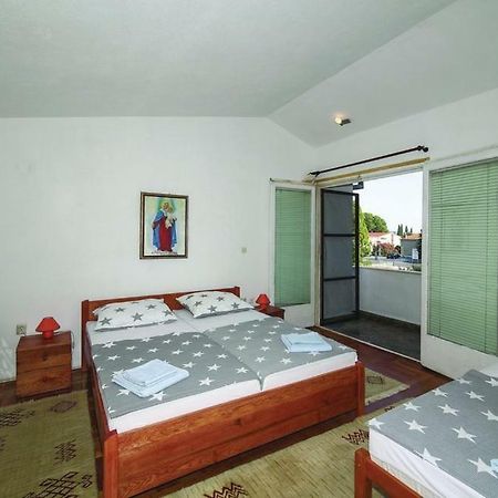 Apartment Ivan Каштела Экстерьер фото